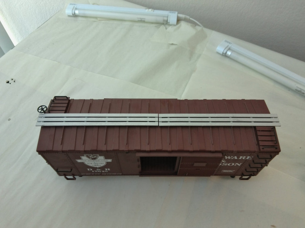 USA Trains R19107D G Scale Steel Box Car Delaware & Hudeson #179484