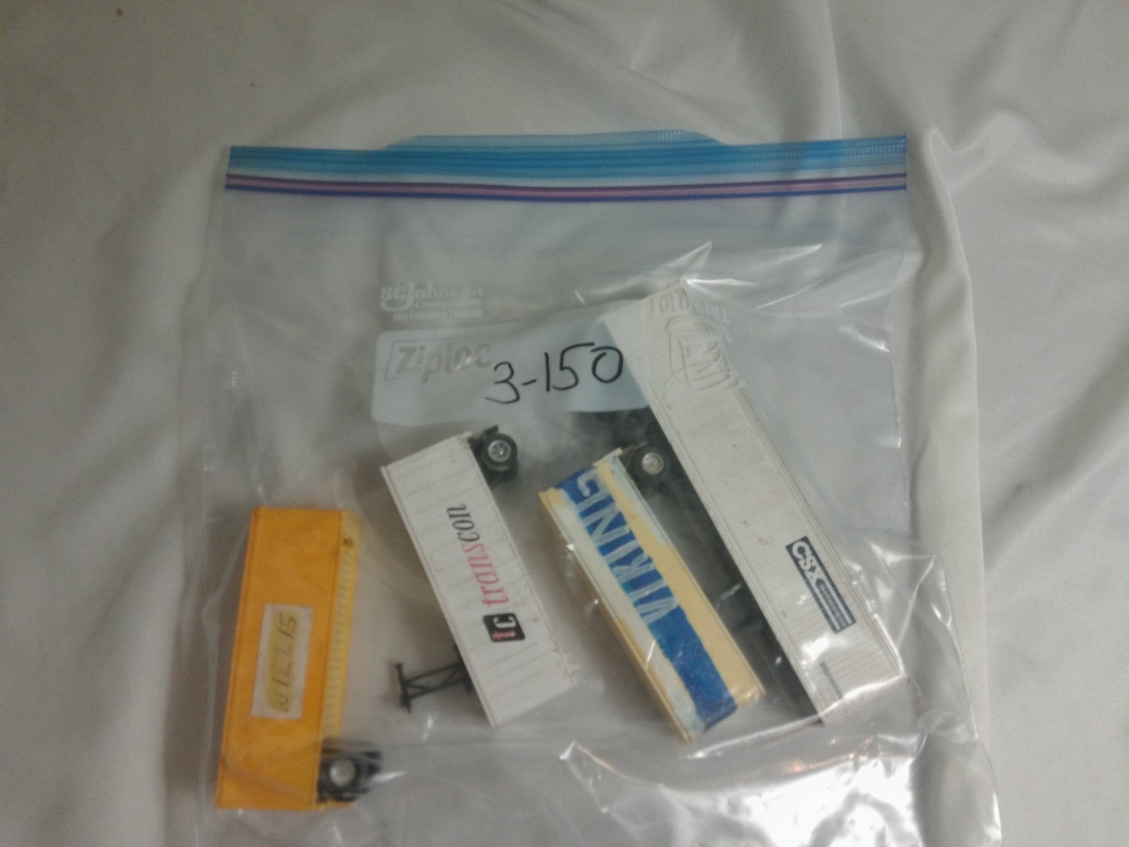 HO Scale Intermodal Container Grab Bag - Everything Pictured - No Substitutions 0