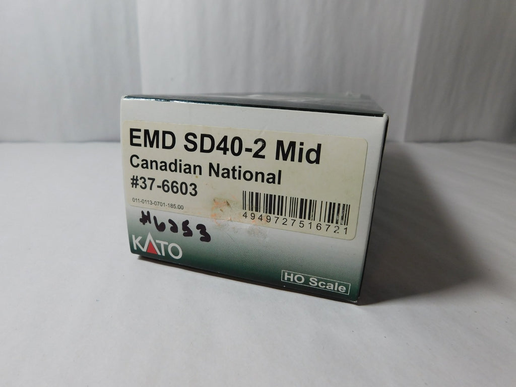 Kato 37-6603 HO Scale EMD SD40-2 Mid Locomotive, DCC+Sound, CN #62532