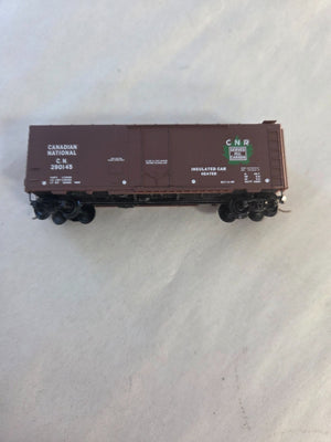 Micro-Trains #21120 N Scale 40' Standard Boxcar "Canadian National 290145"