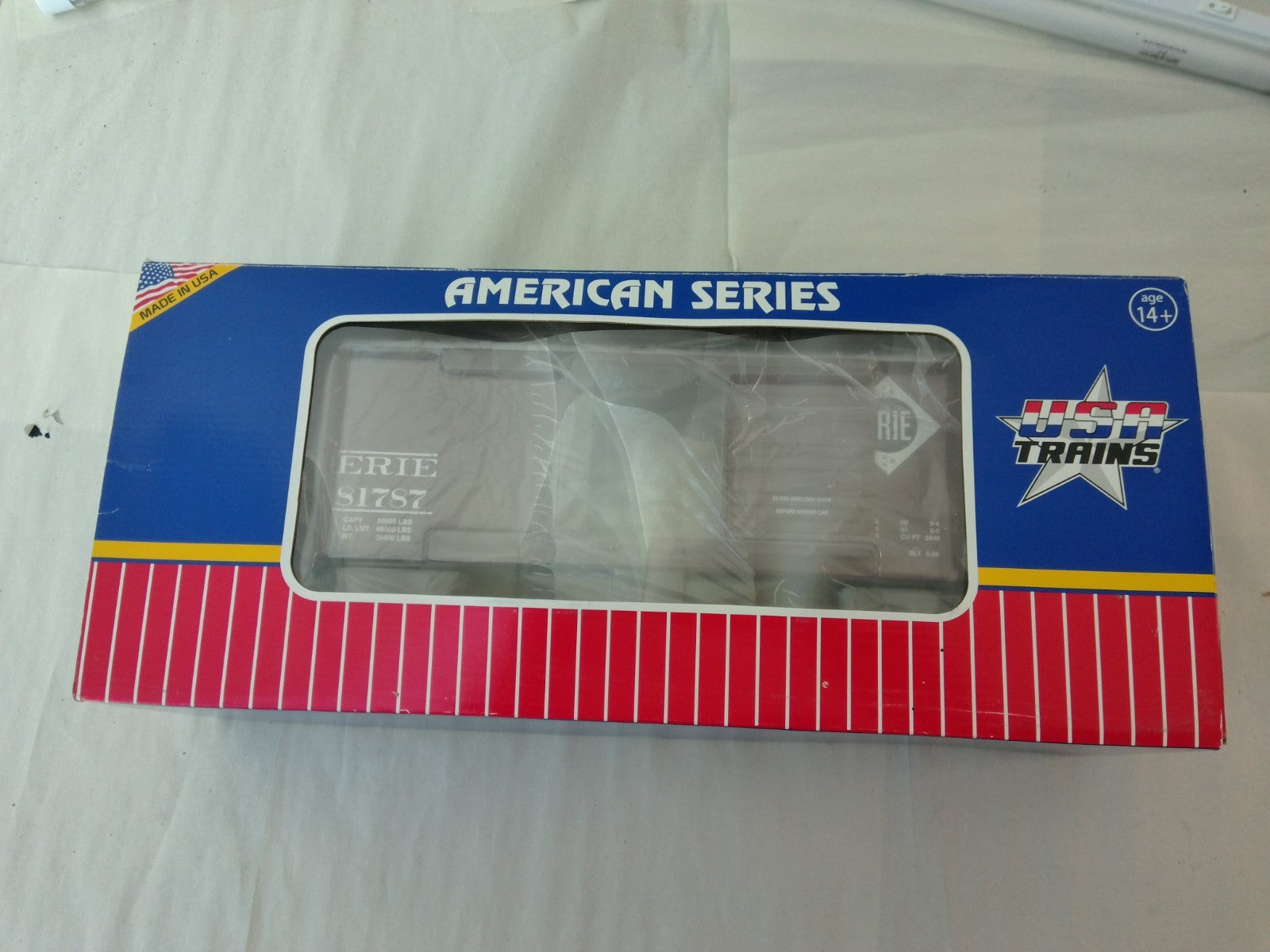 USA Trains R19109B G Scale Steel Box Car Erie #817872