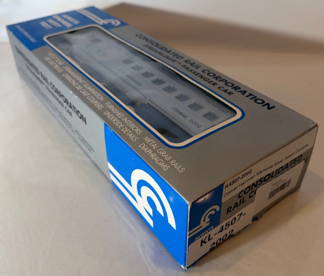 K-Line 4507-2002 - O Scale Conrail Harriman Memorial Silver Award Combine2