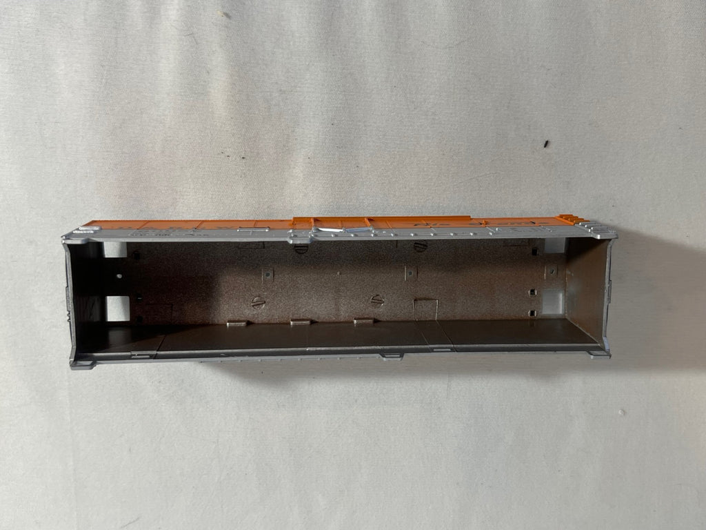 Walthers 932-3305 HO Scale 40' Plug Door Reefer, D&RGW #609523
