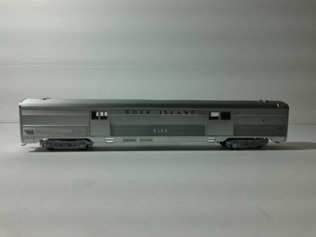 Athearn 7924 HO Scale Rock Island Streamline Passenger Coach #3011