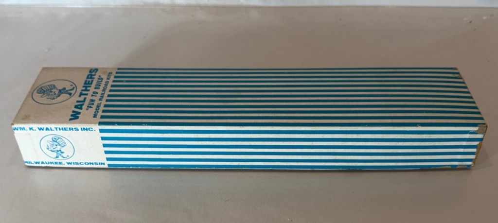 Walthers 80' Passenger Car Model Rail Road Kit 933-66002