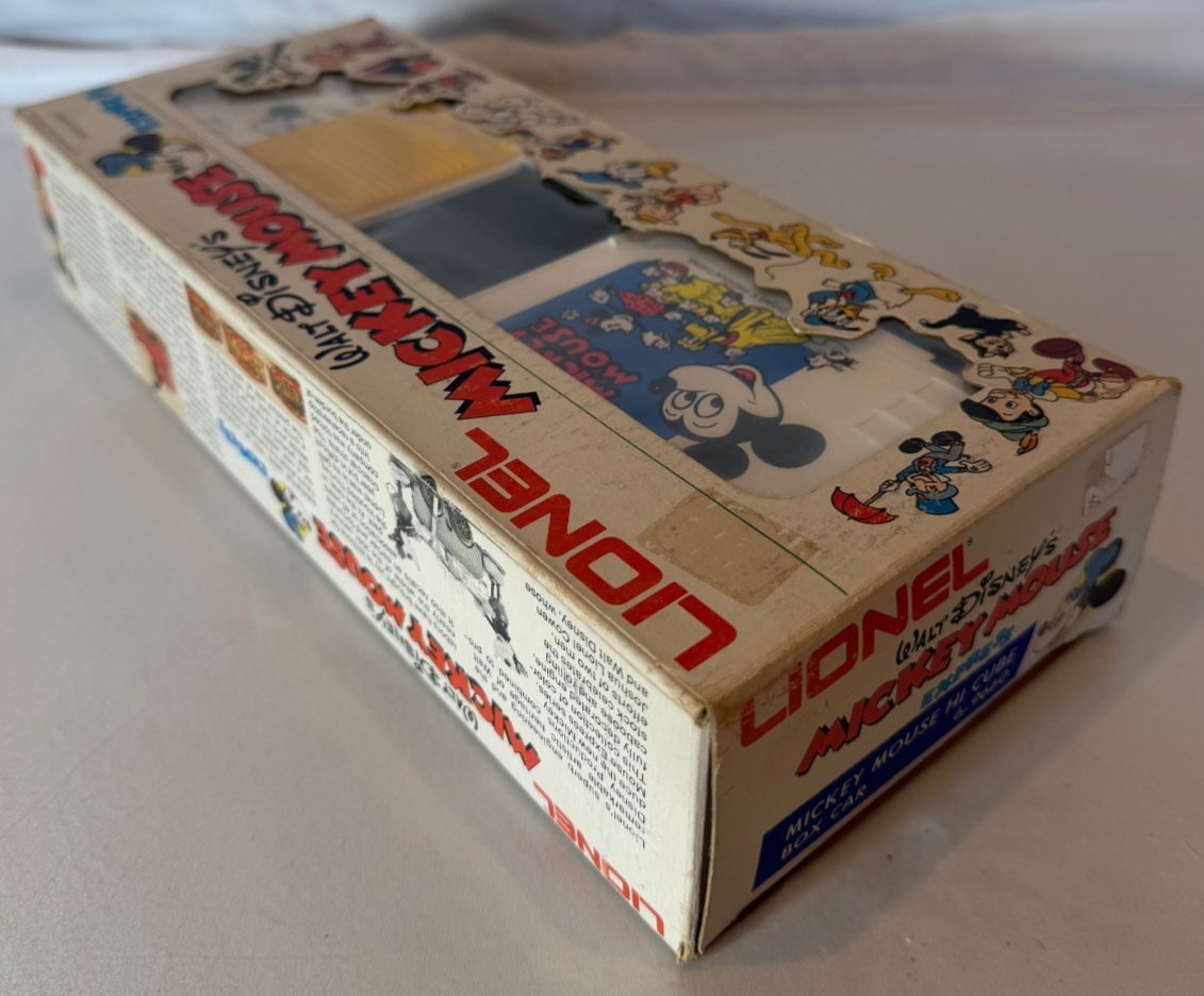 Lionel Walt Disney's Mickey Mouse Express Hi Cube Box Car 6-96606