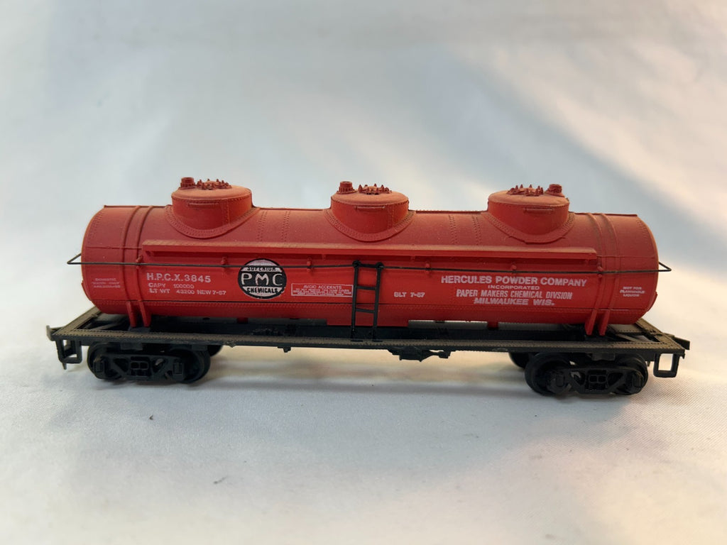 AHM 5480M HO Scale Red 3-Dome Tank Car Paper Makers Chem HPCX #38450