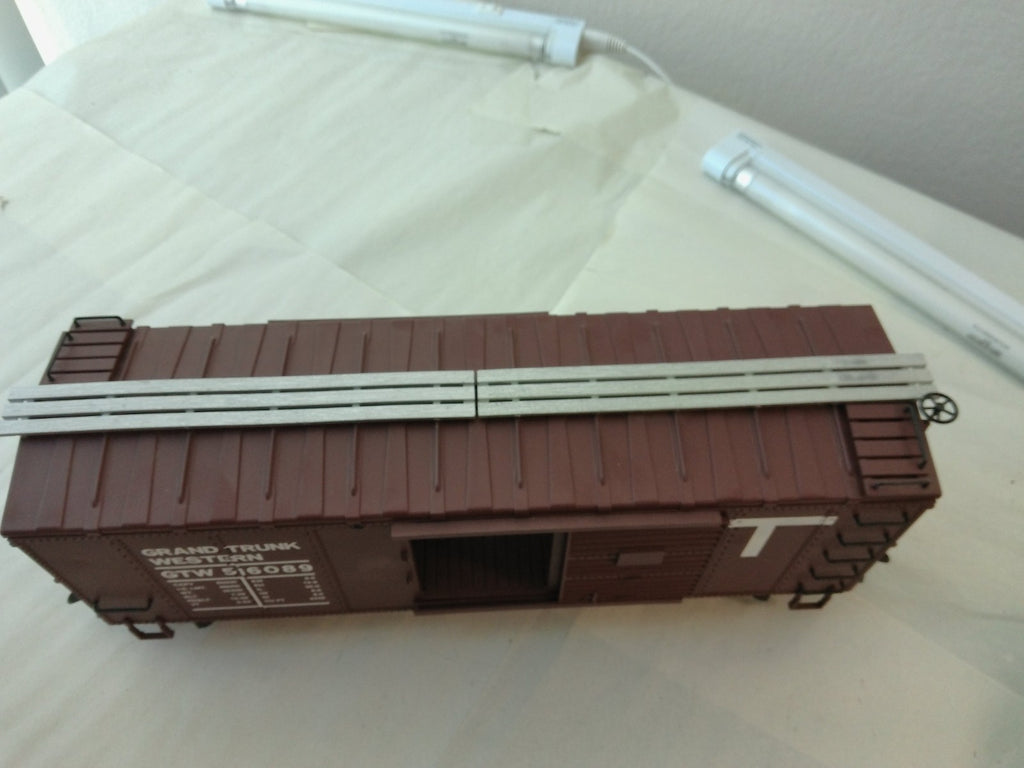 USA Trains R19110A G Scale Steel Box Car Grand Trunk #5160894