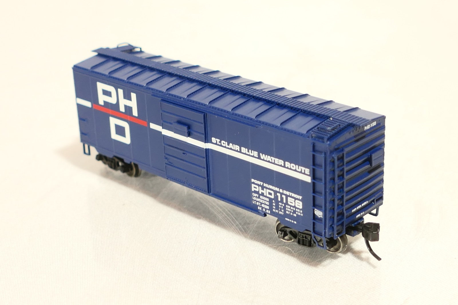 Atlas 50-005-769 - N Scale Boxcar Port Huron & Detroit1