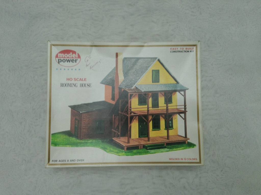 Model Power 426 HO Scale Rooming House 0