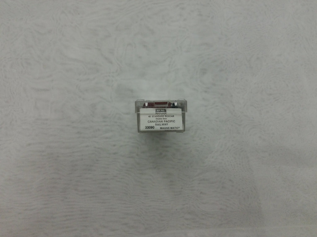 Micro Trains 33090 N Scale Box Car Canadian Pacific Railway2