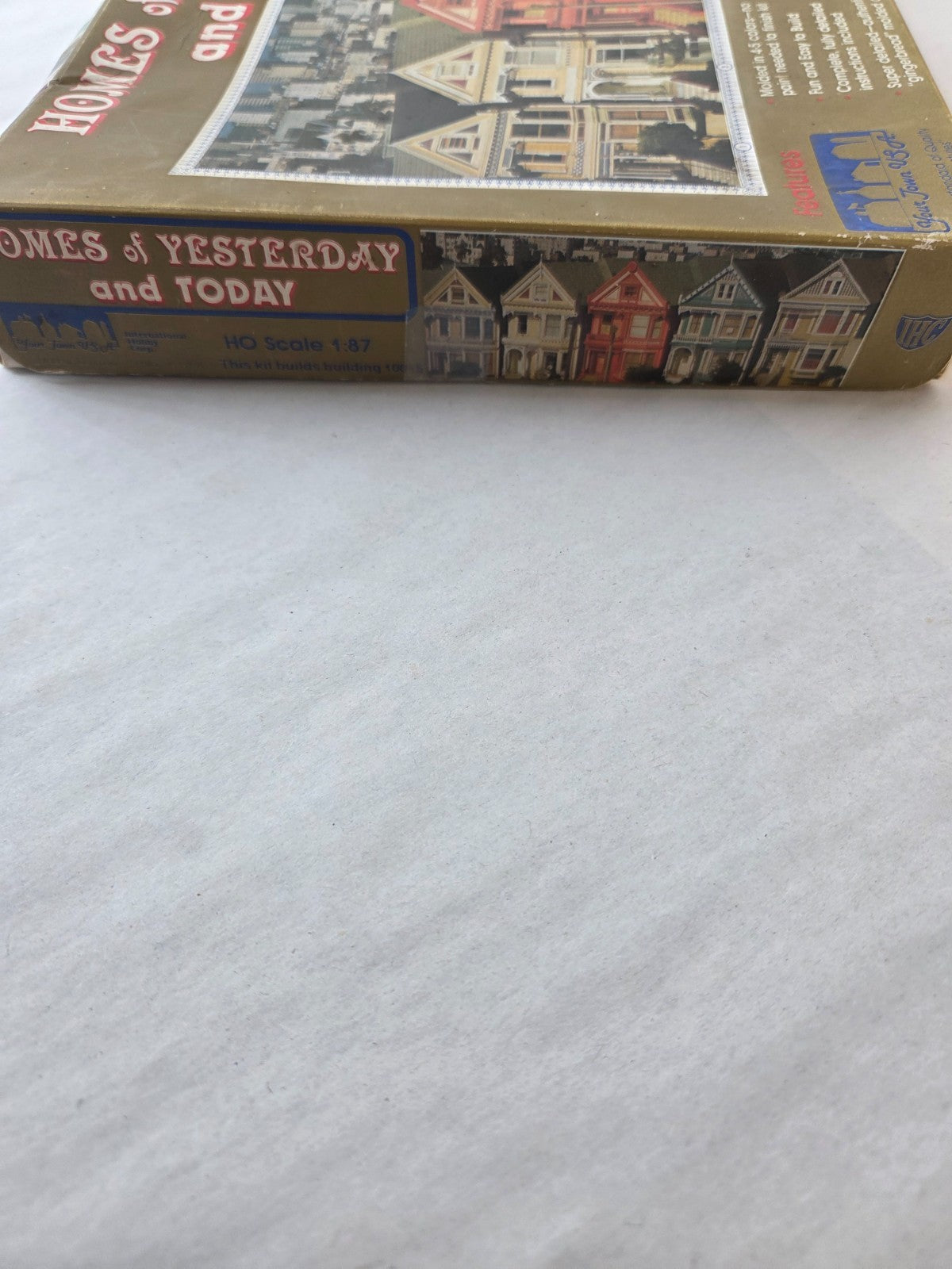 Atlas #715 HO Scale Building Kit "Refreshment Stand"1