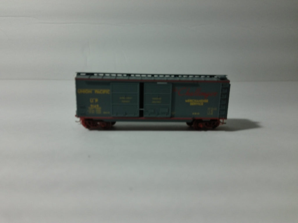 Micro Trains 23230 N Scale Boxcar Union Pacific Challenger #91491