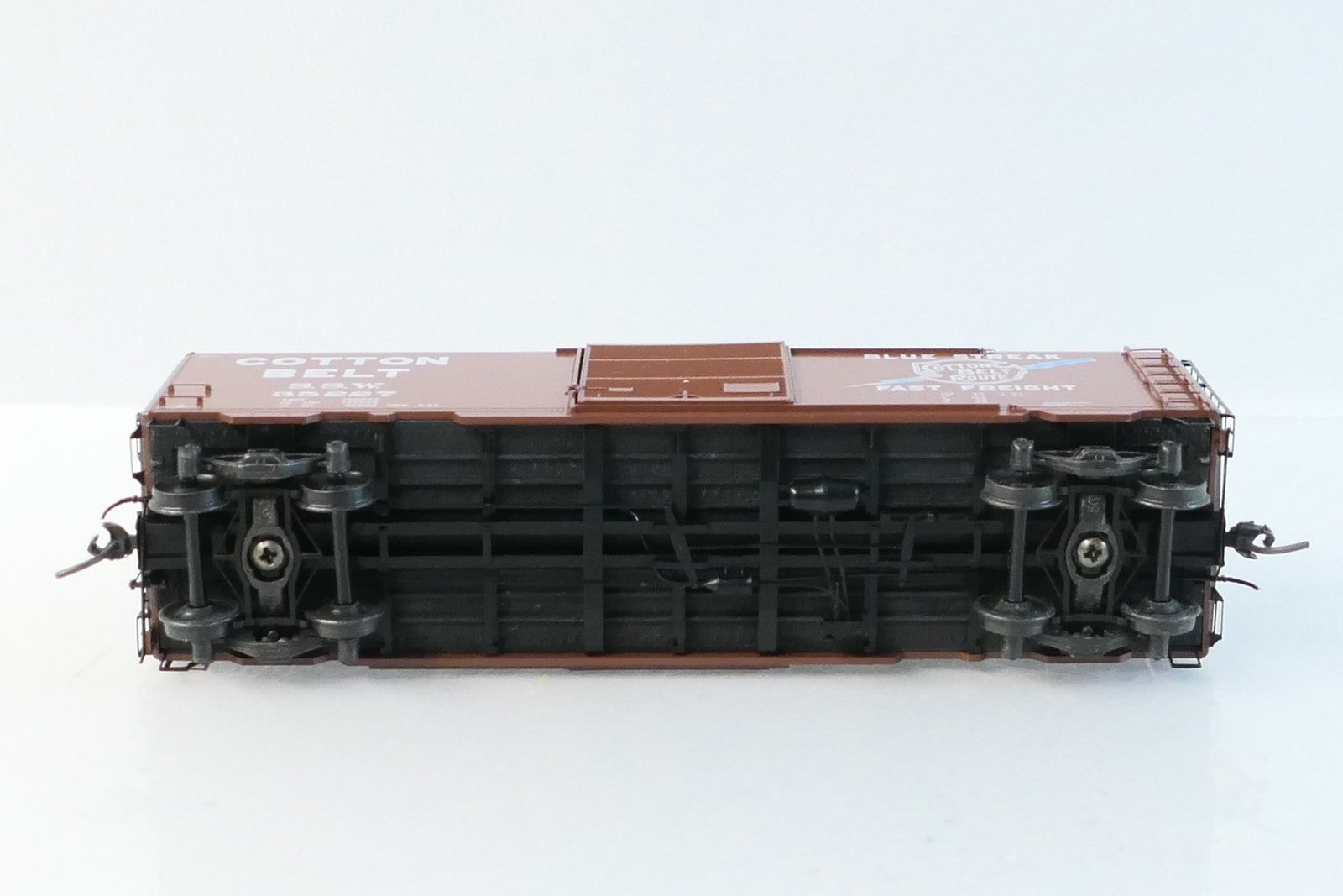 Kadee 5247 - HO Scale St. Louis Southwestern Cotton Belt 35227 40ft Boxcar5