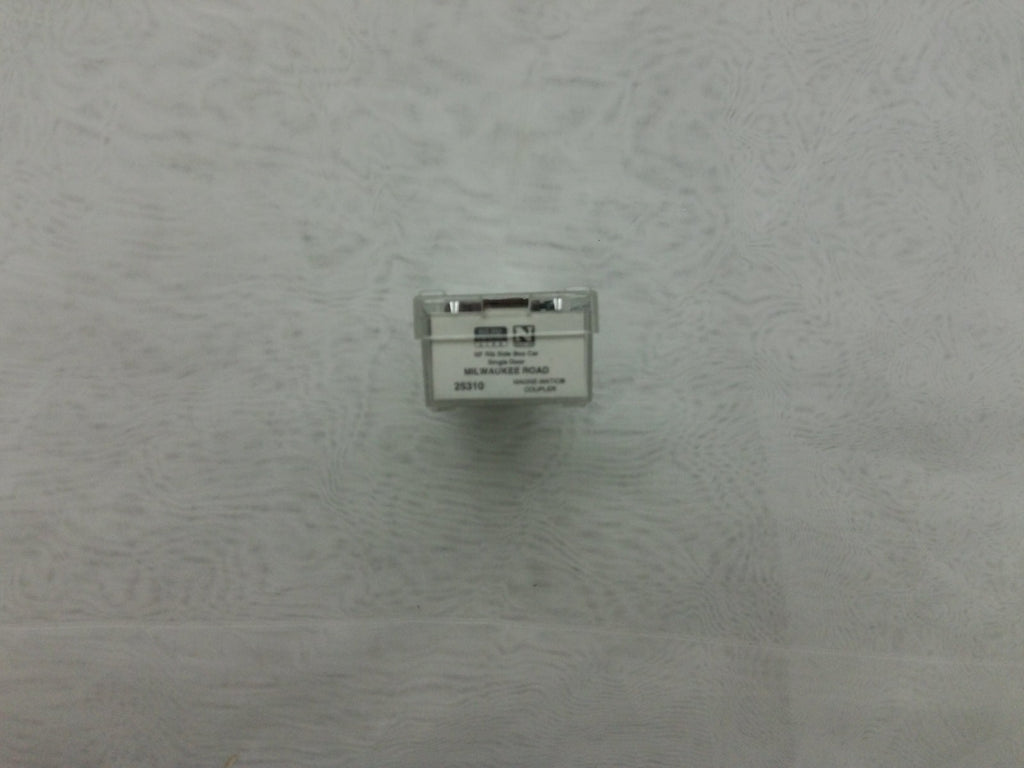 Micro Trains 25310 N Scale Box Car Milwaukee Road 2
