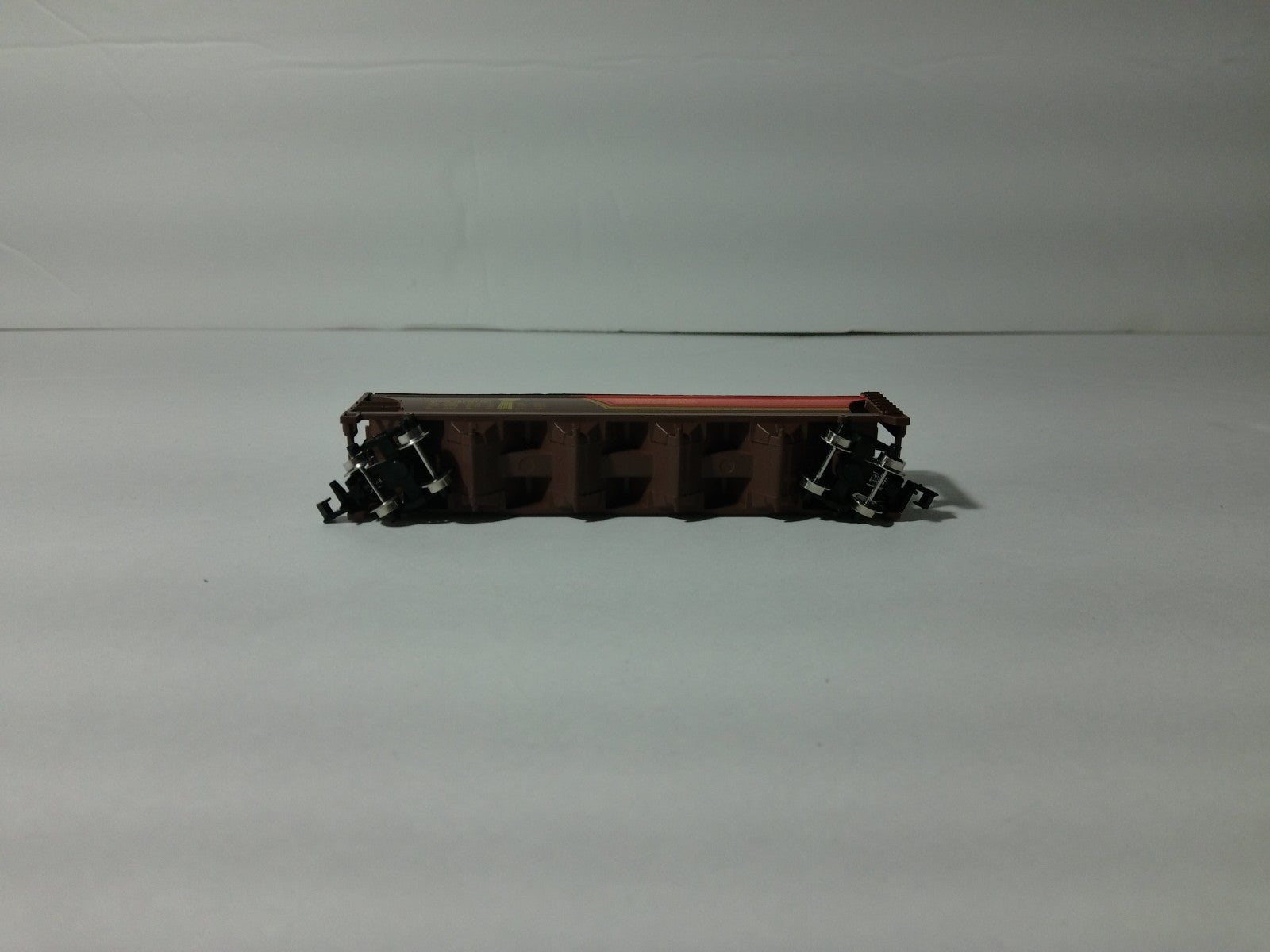 Model Power 3491 N Scale 55' Cylindrical Hopper3