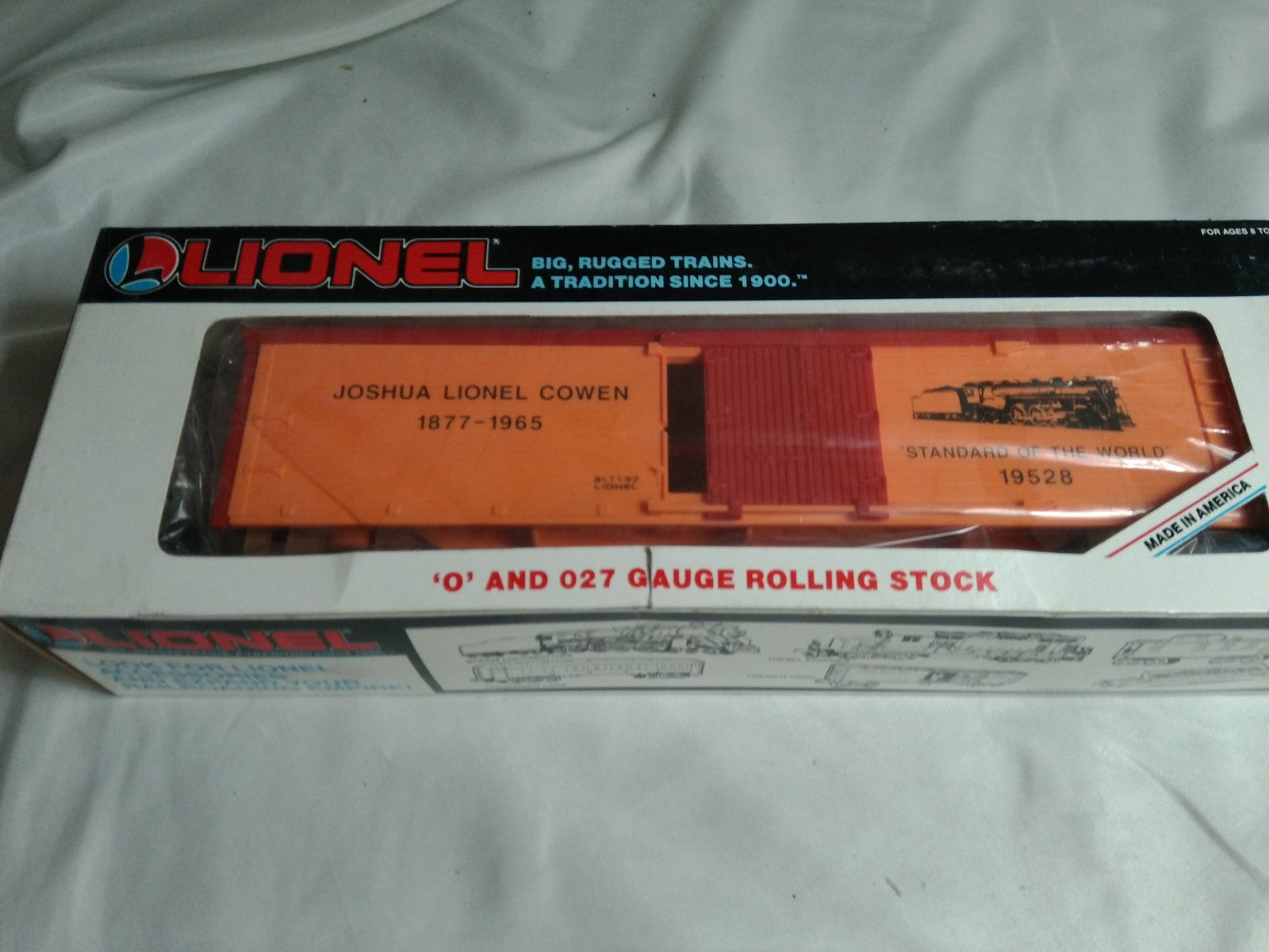 Lionel 19528 - O Scale J.L. Cowen Heritage Series Reefer Road1