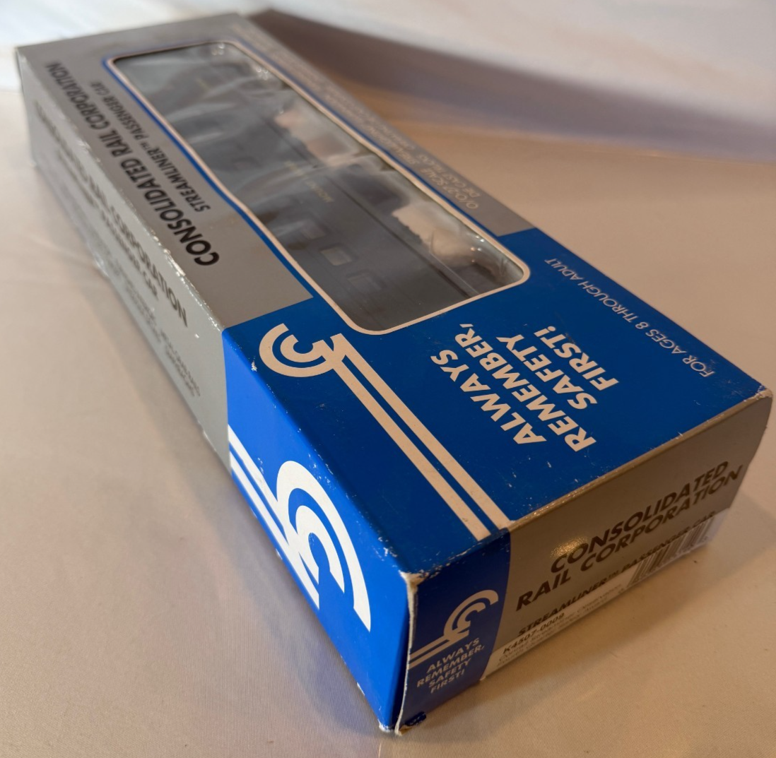 K-LINE K4507-0009 - O Scale Conrail Streamliner Observation Passenger Car3
