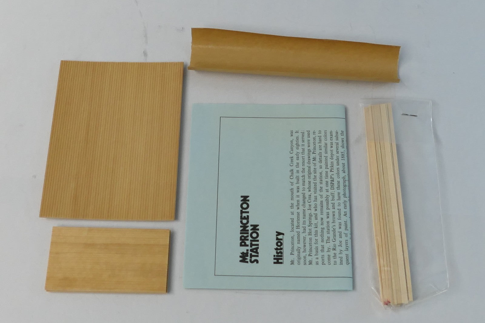 Structure Company 1003 - Mt. Princeton Station HO Scale Structure1
