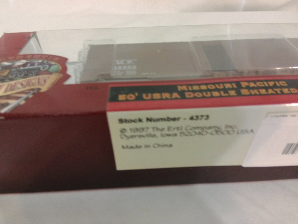 ERTL 4373 - Missouri Pacific Lines Boxcar, MP 452035