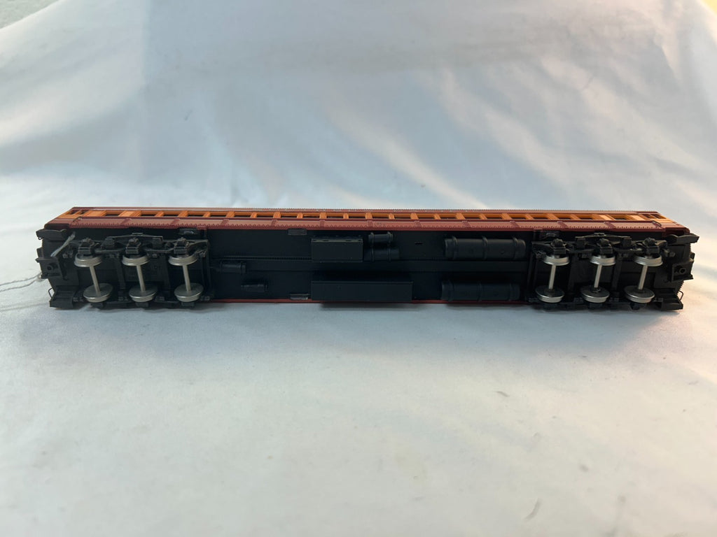 Bachmann Spectrum 89132 HO Scale Heavyweight Passenger Coach, SP Daylight #10124