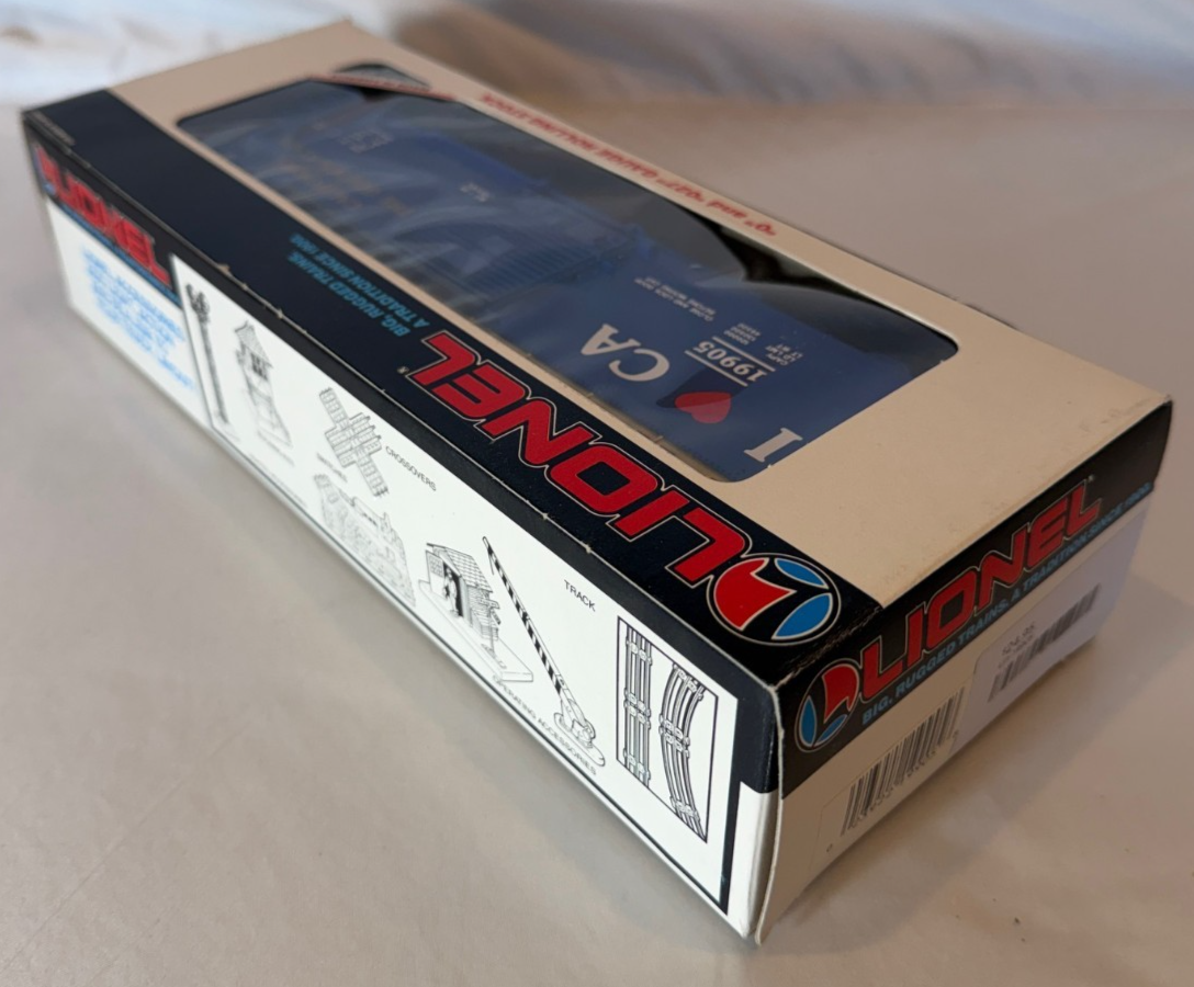 Lionel 19905 - O Scale I Love California Boxcar3