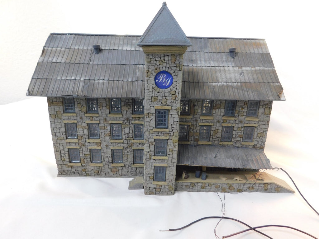 HO Scale 'Grimy Old' Woolen Mill Built Kit with Lights, Handmade0