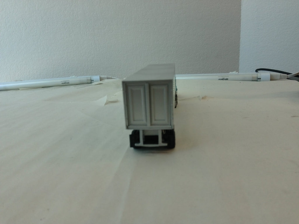 Lionel 513181 O and O27 Gauge Navajo Semi Trailer4