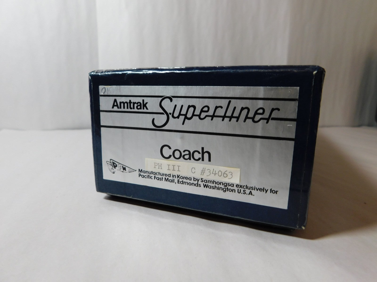 PFM Samhongsa PH III C HO Scale Amtrak Superliner, Coach #34063 BRASS1