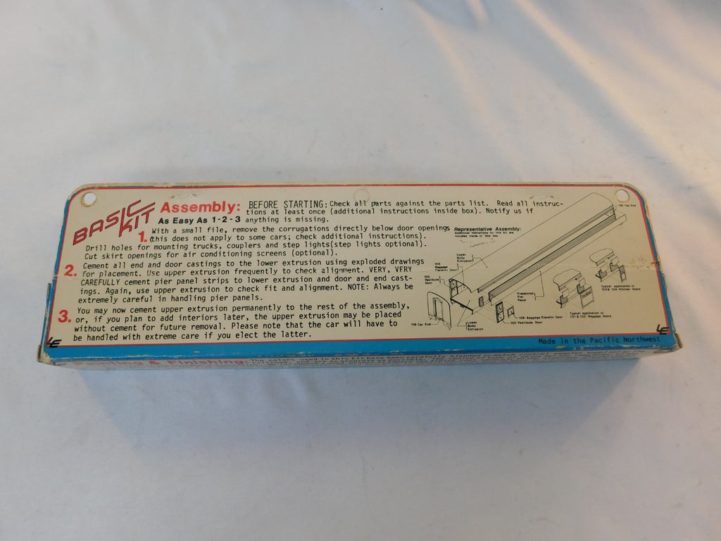 Limited Editions 73771 HO Scale 64' Articulated Chair Kit (2 Pcs) The Challenger4
