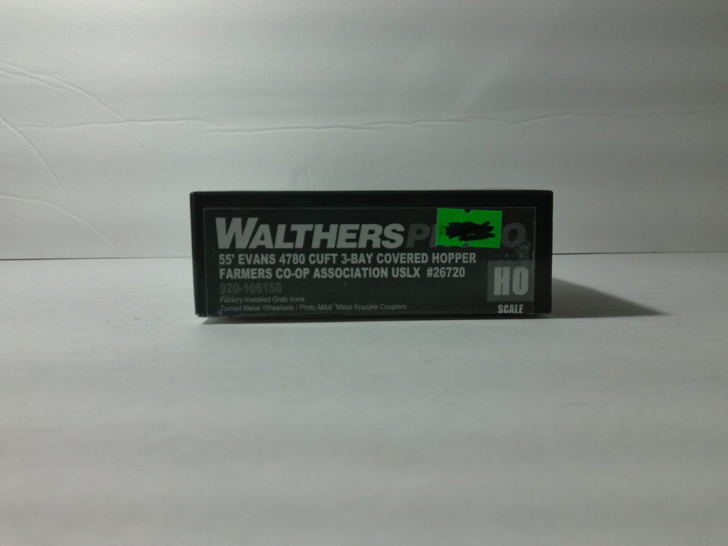 Walthers 920-106158 HO Scale Covered Hopper Farmers CO-OP Association USLX#267203