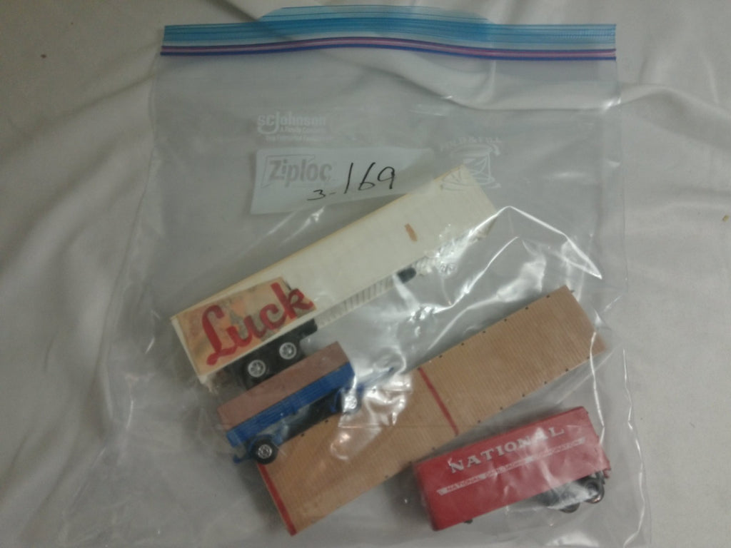 HO Scale Intermodal Container Grab Bag - Everything Pictured - No Substitutions 0