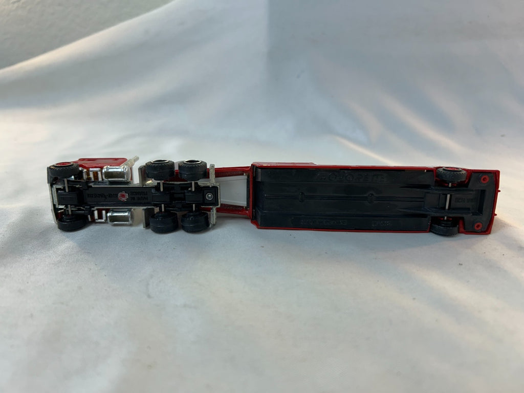 Majorette No. 612 HO Scale Fire Truck, District 2 Fire Dept, Engine No. 455
