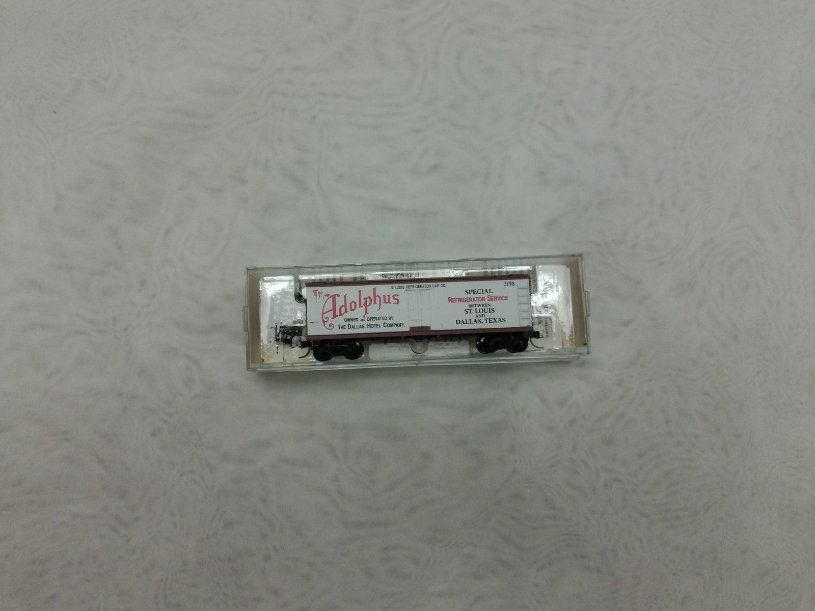 Micro Trains 47130 N Scale Reefer Adolphus0