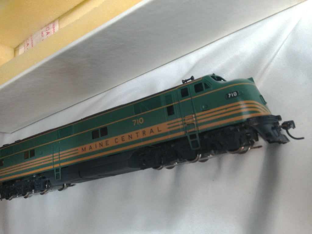 HO Scale Sunset Models Maine Central EMD E7 A-Unit Brass DC Locomotive #7106