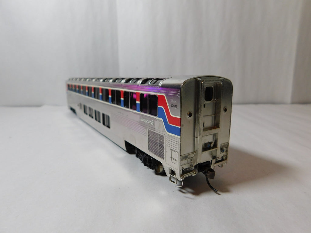 PFM Samhongsa HO Scale Amtrak Superliner, Lounge Cafe #33016 BRASS3