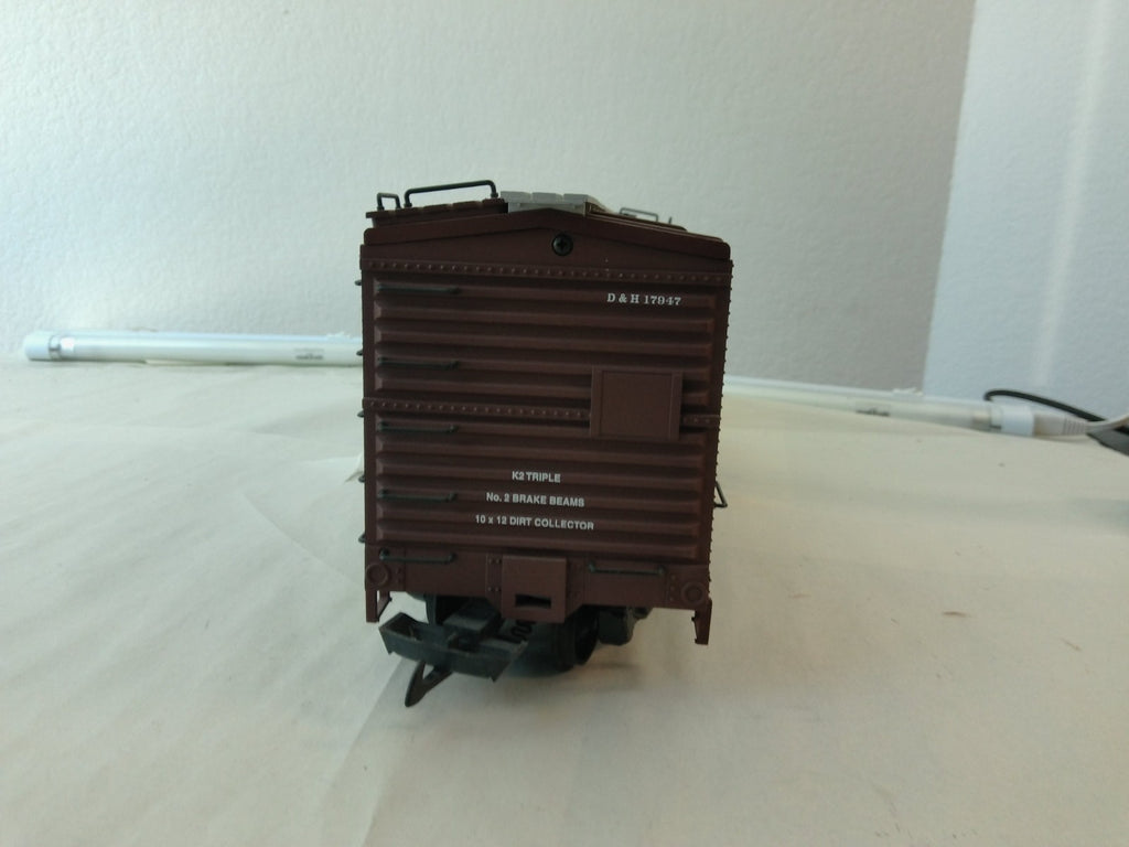 USA Trains R19107C G Scale Steel Box Car Delaware & Hudson #179476