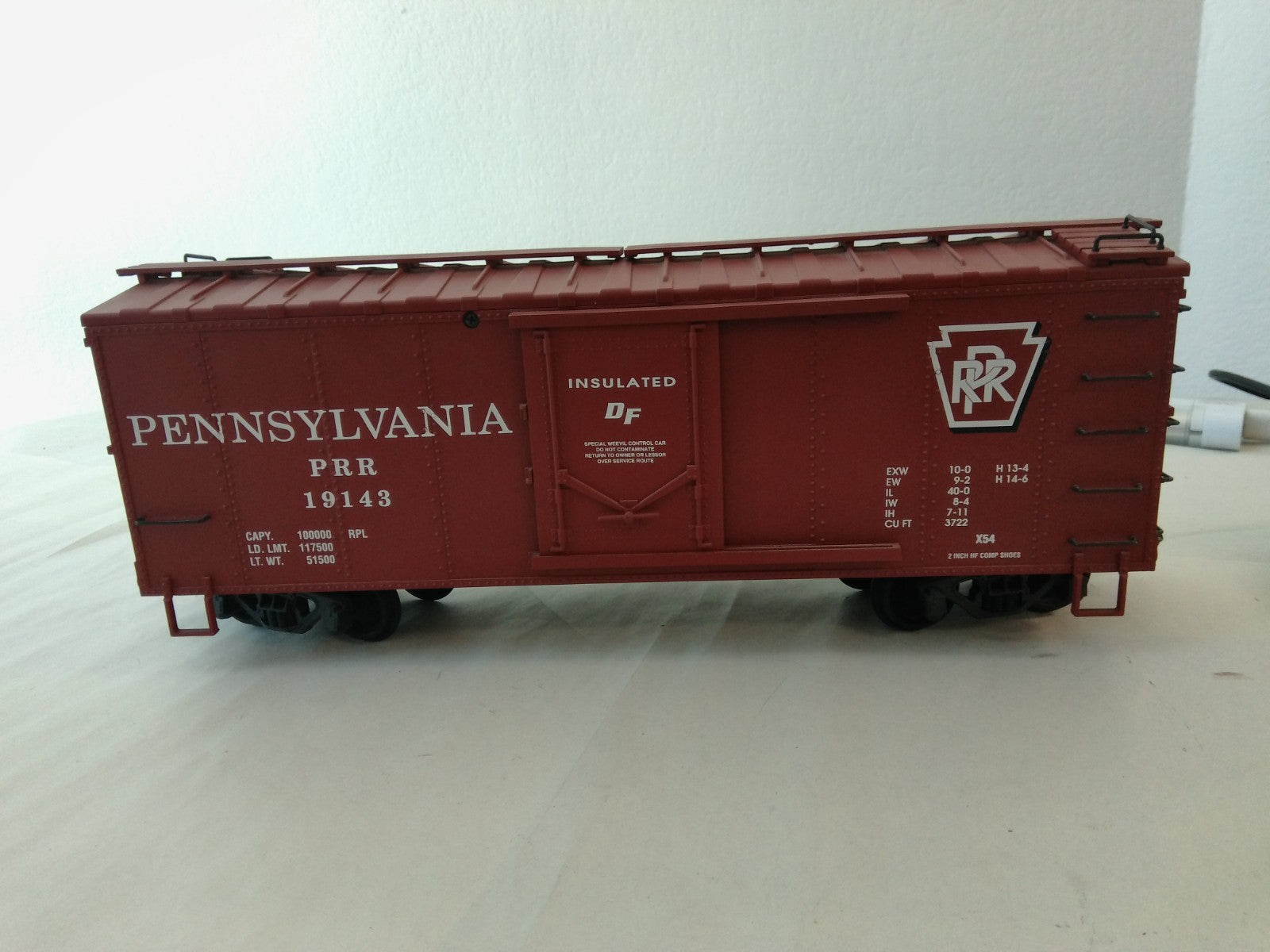 USA Trains R19062D G Scale Steel Box Car Pennsylvania #191430
