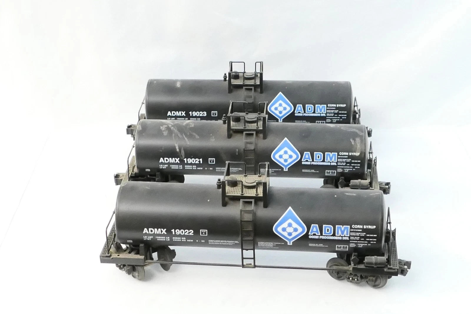 Lionel O Gauge ADM Unibody Tank Car 3-Pack - Used W/Box - #19021 #19022 #190233