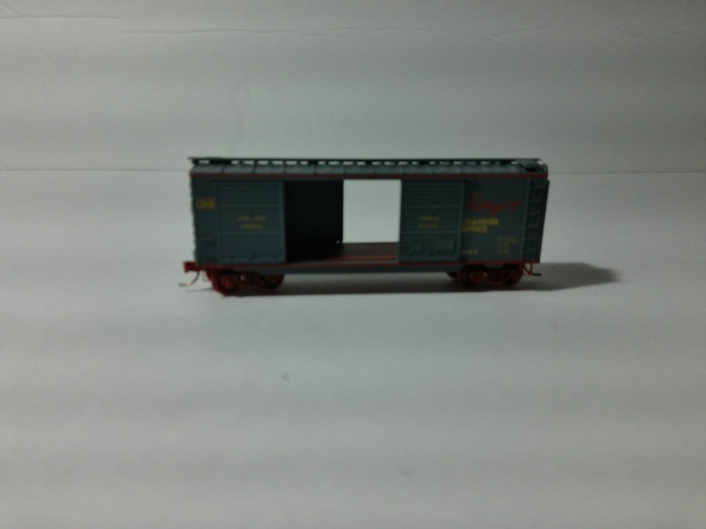 Micro Trains 23230 N Scale Boxcar Union Pacific Challenger #91490