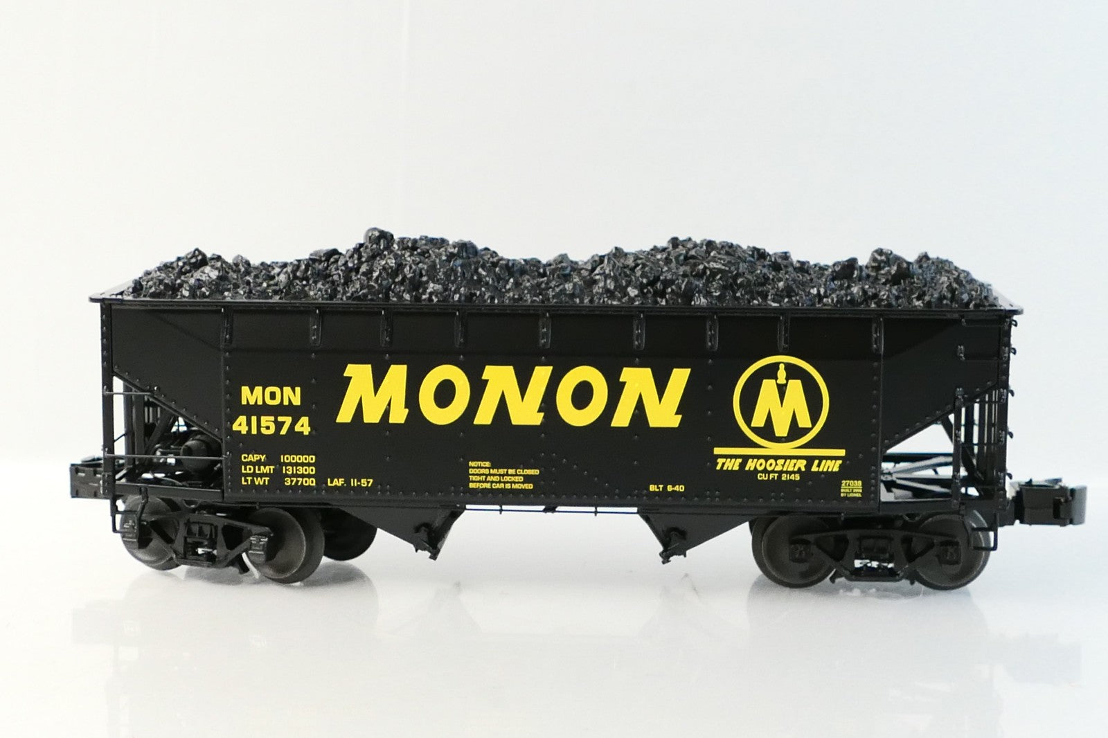 Lionel 27038 O Scale Monon 41574 Offset Hopper Rolling Stock2