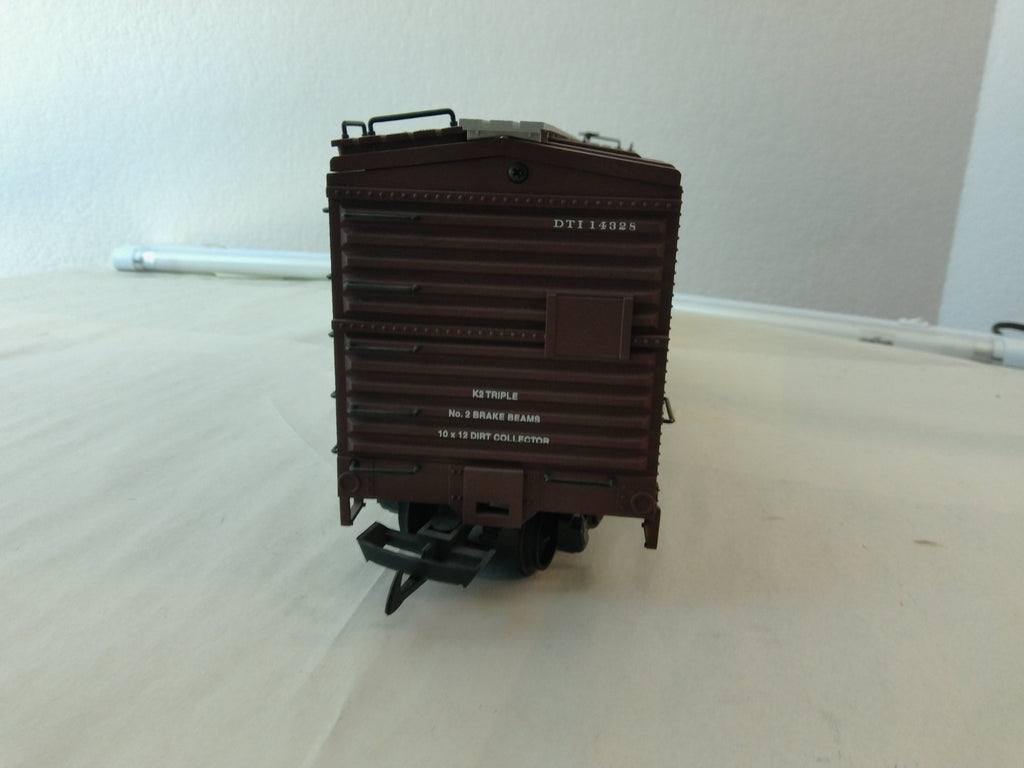 USA Trains R19111A G Scale Street Box Car DT&I #142385
