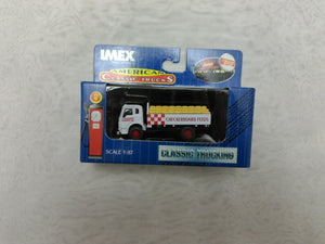 IMEX 870018 HO Scale American Classic Trucks Checkerboard Feeds