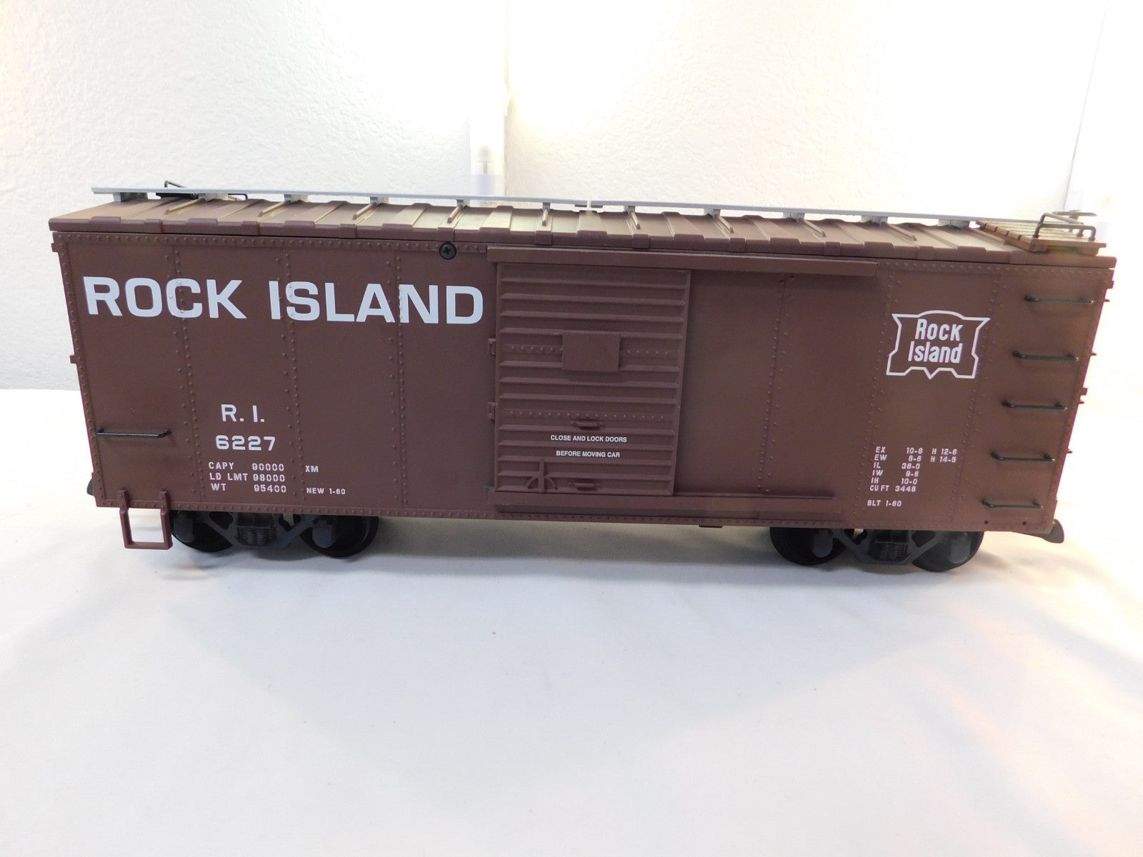 USA Trains R19104C G Scale Steel Box Car Rock Island #62270