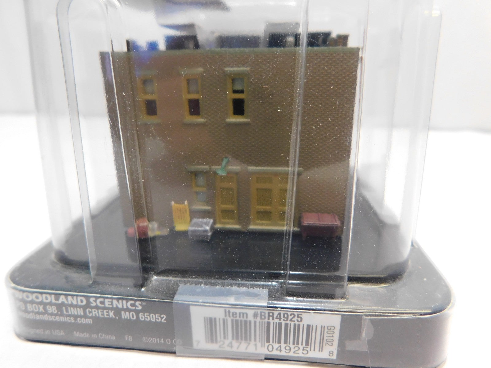 Woodland Scenics BR4925 N Scale Structure, Lubener's General Store2