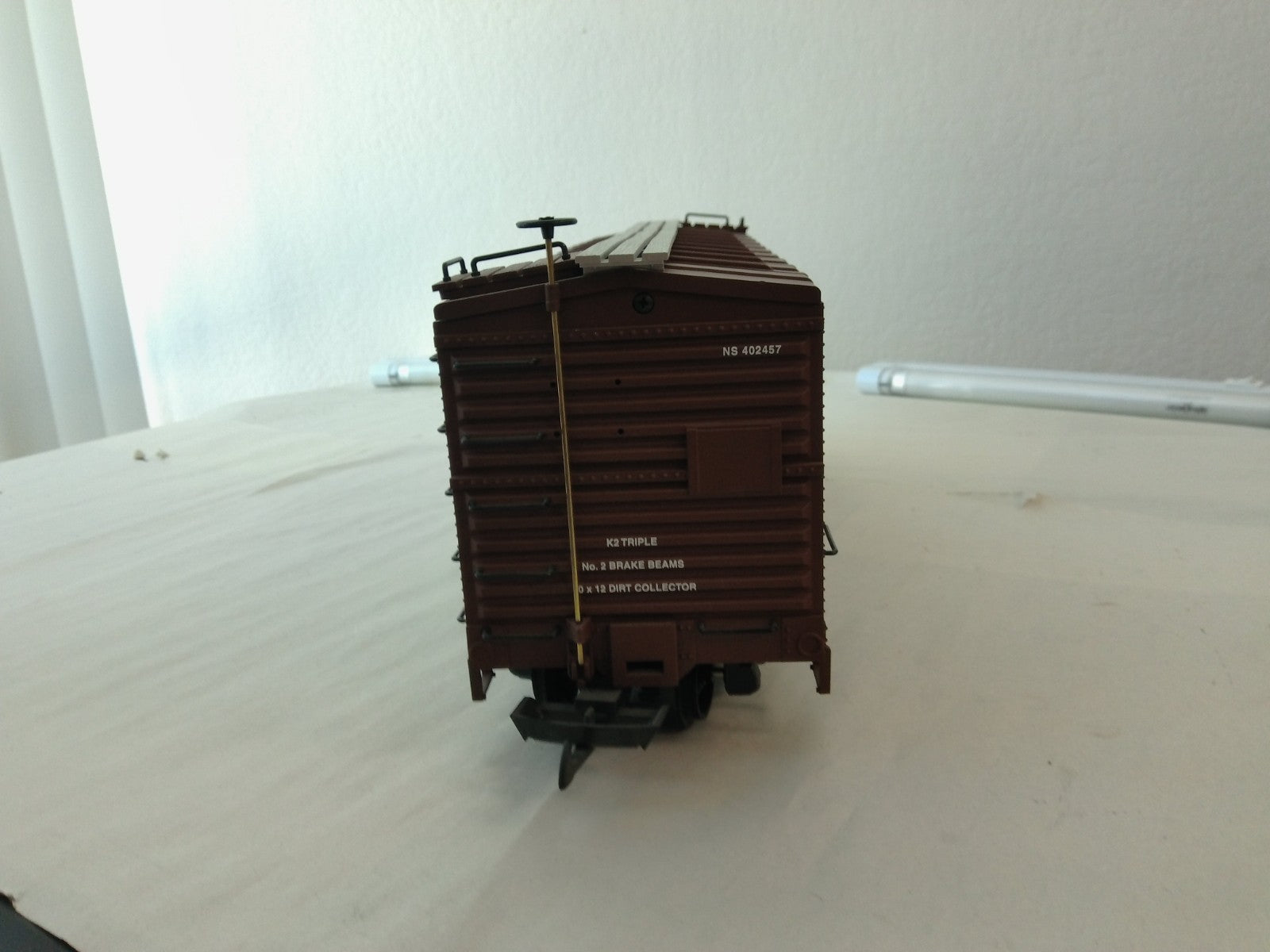 USA Trains R19103A G Scale Steel Box Car Norfolk Southern #4024676