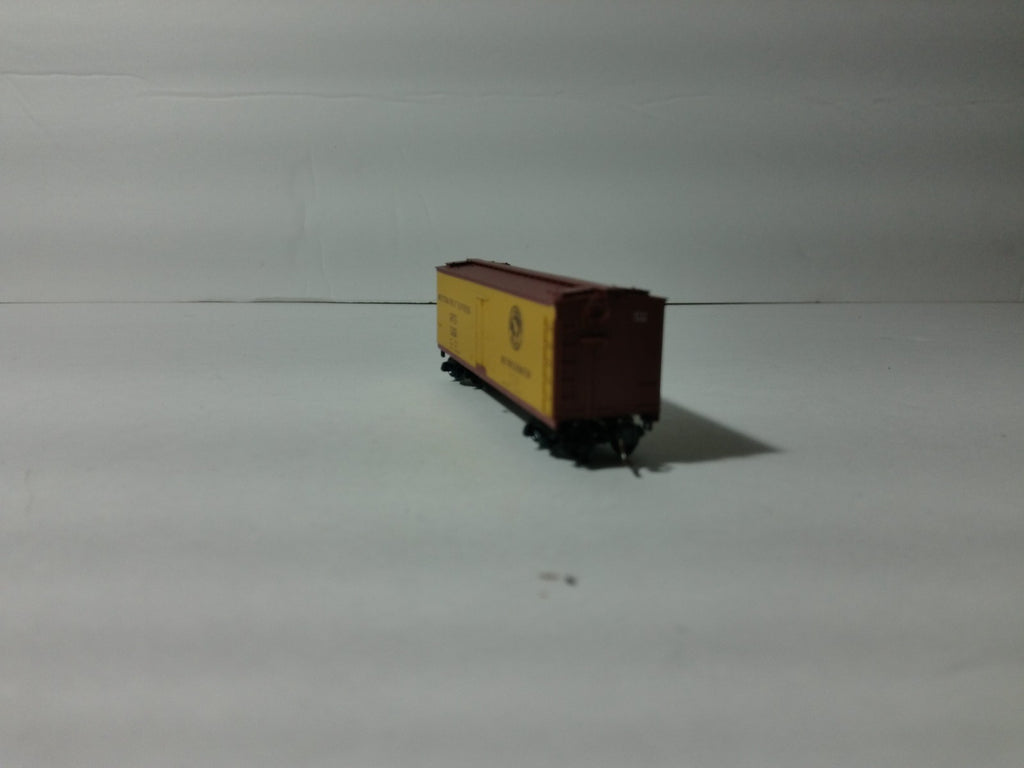Micro Trains 47330 N Scale WFEX #721024