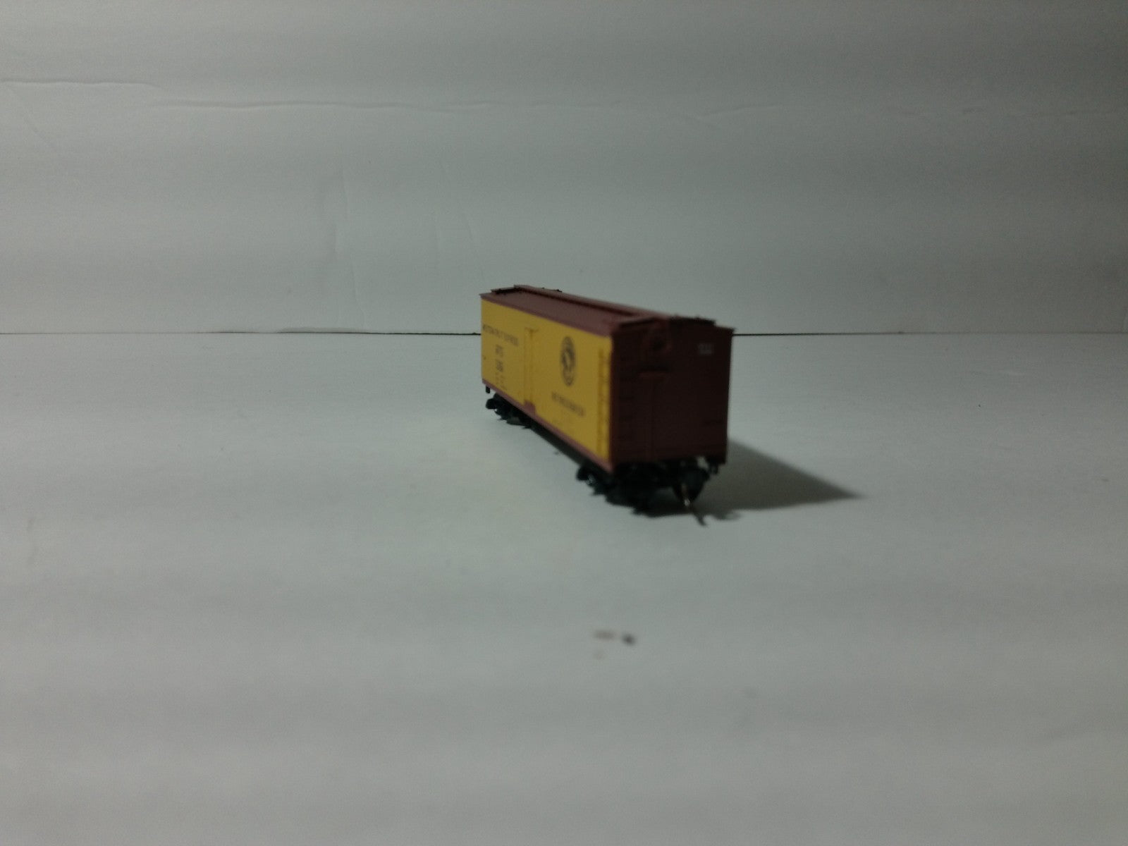 Micro Trains 47330 N Scale WFEX #721024