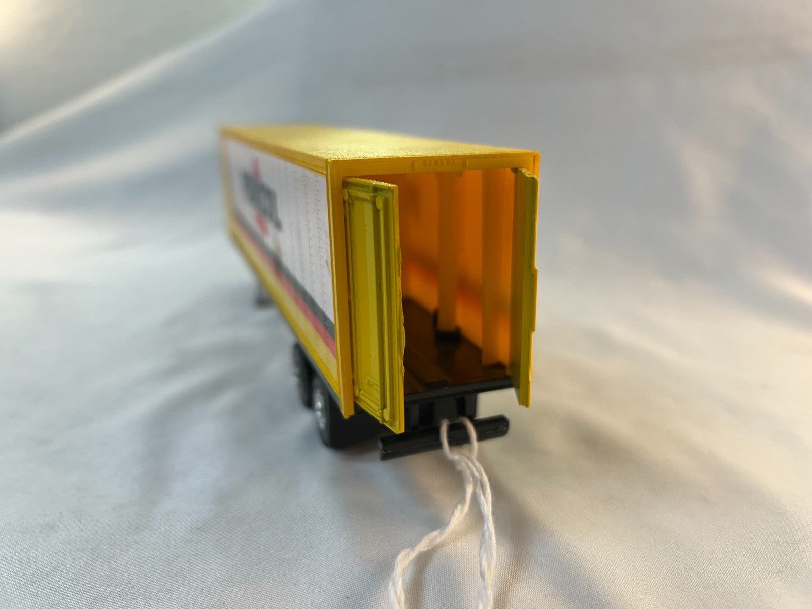 Unknown Brand O Scale Yellow Trailer, Pennzoil2