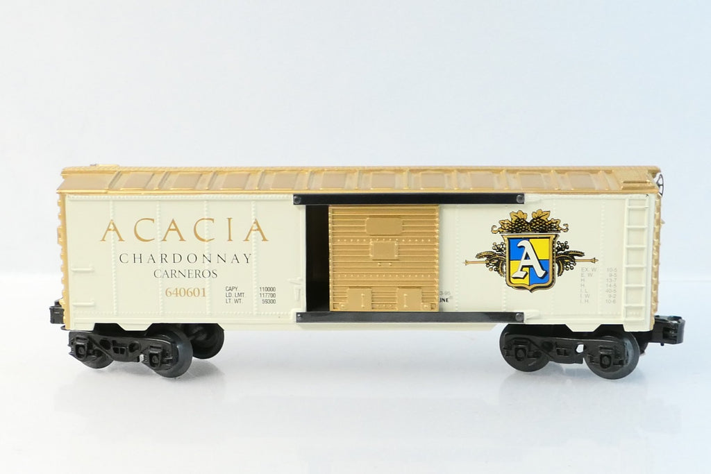 K Line 677602 - O Scale Napa 640601 Boxcar Chardonnay3